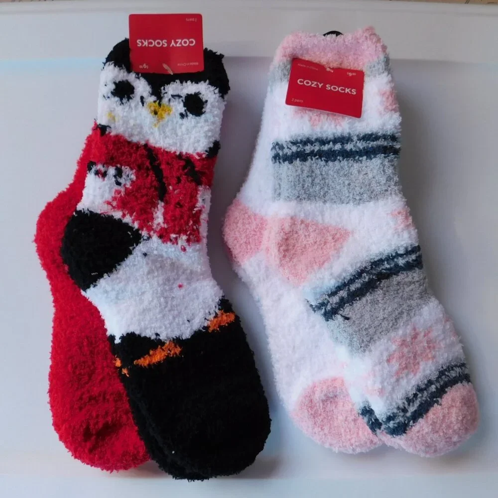 Winter Cozy Fuzzy Socks Womens One Size Fits Most Pink, Red 4 Pair NWT